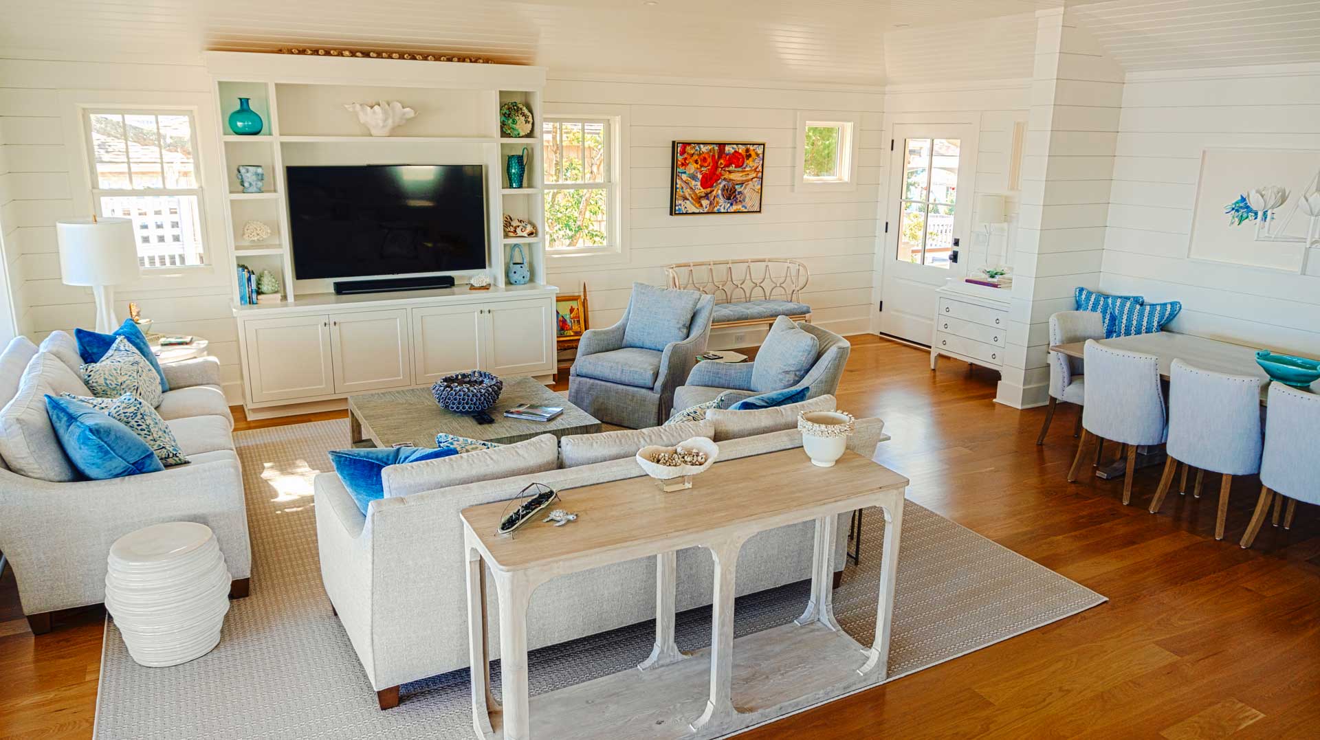 Photo of Living Area of Wrightsville Beach Remodel